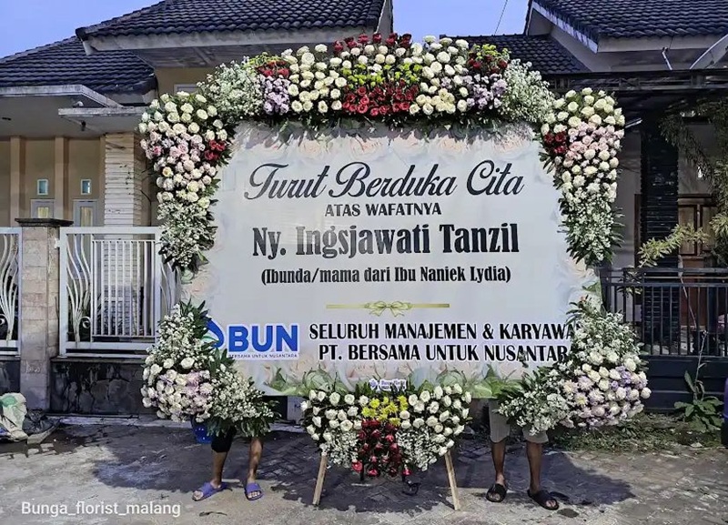 MEWAH: Inilah Rekomendasi Karangan Bunga di Malang yang Pelayanan Cepat dan Hasil Maksimal