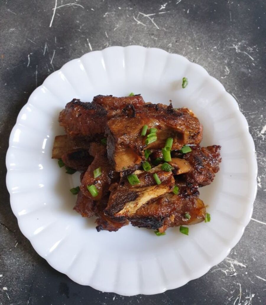 KULINER PEDAS: Menu rica-rica yang selalu punya tempat di hati kita
