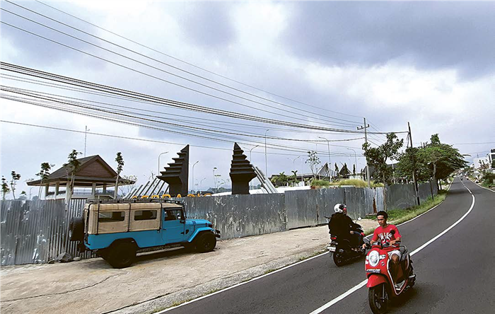 BELUM BEROPERASI: Pembangunan rest area di Desa Wringinanom, Kecamatan Poncokusumo dinyatakan tuntas pada akhir September lalu.