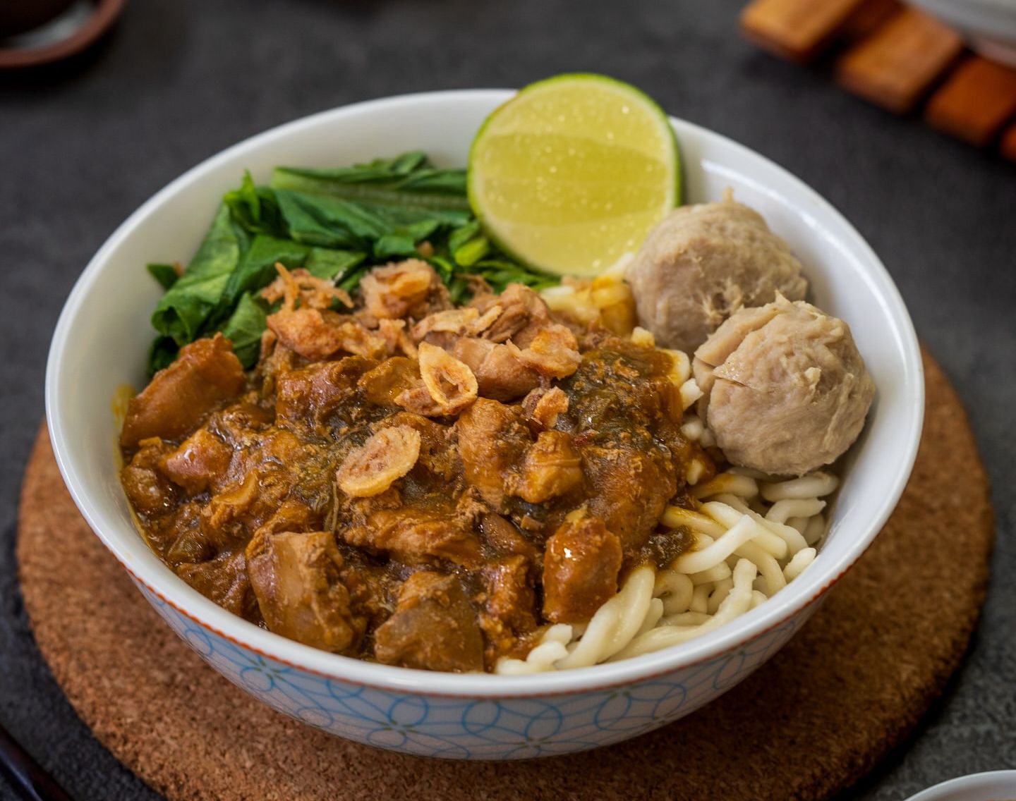 GURIH LEZAT: Mi ayam, salah satu kuliner favorit warga Indonesia.