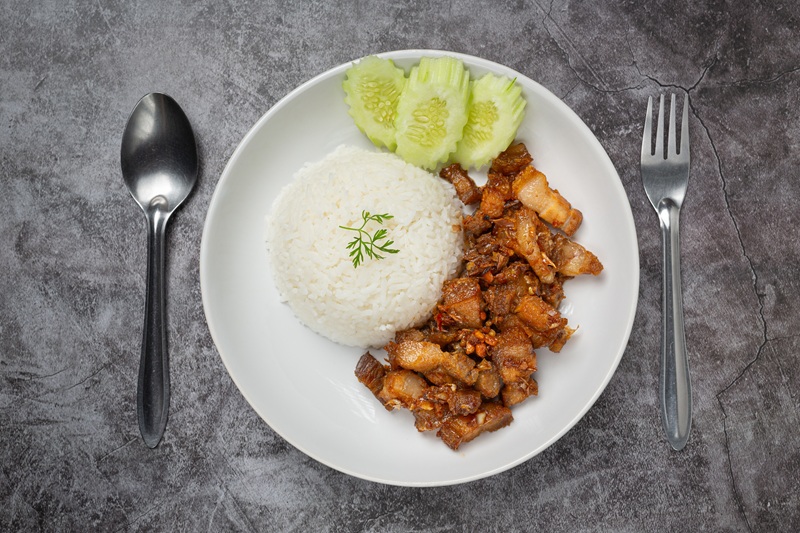 GURIH KRIUK: Inilah Nasi Kulit Kriuk Enak Andalan Mahasiswa Malang yang Wajib Dicoba
