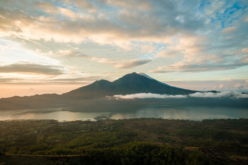 MENAKJUBKAN: Inilah Wisata Skyland di Malang yang Wajib Dikunjungi Saat Akhir Pekan