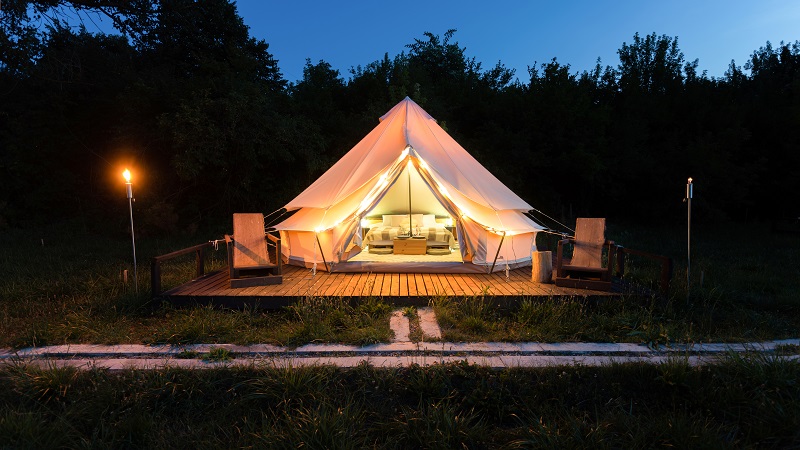 GLAMPING SERU:  5 Tips Cerdas Pilih Glamping yang Nyaman, Aman, dan Instagramable