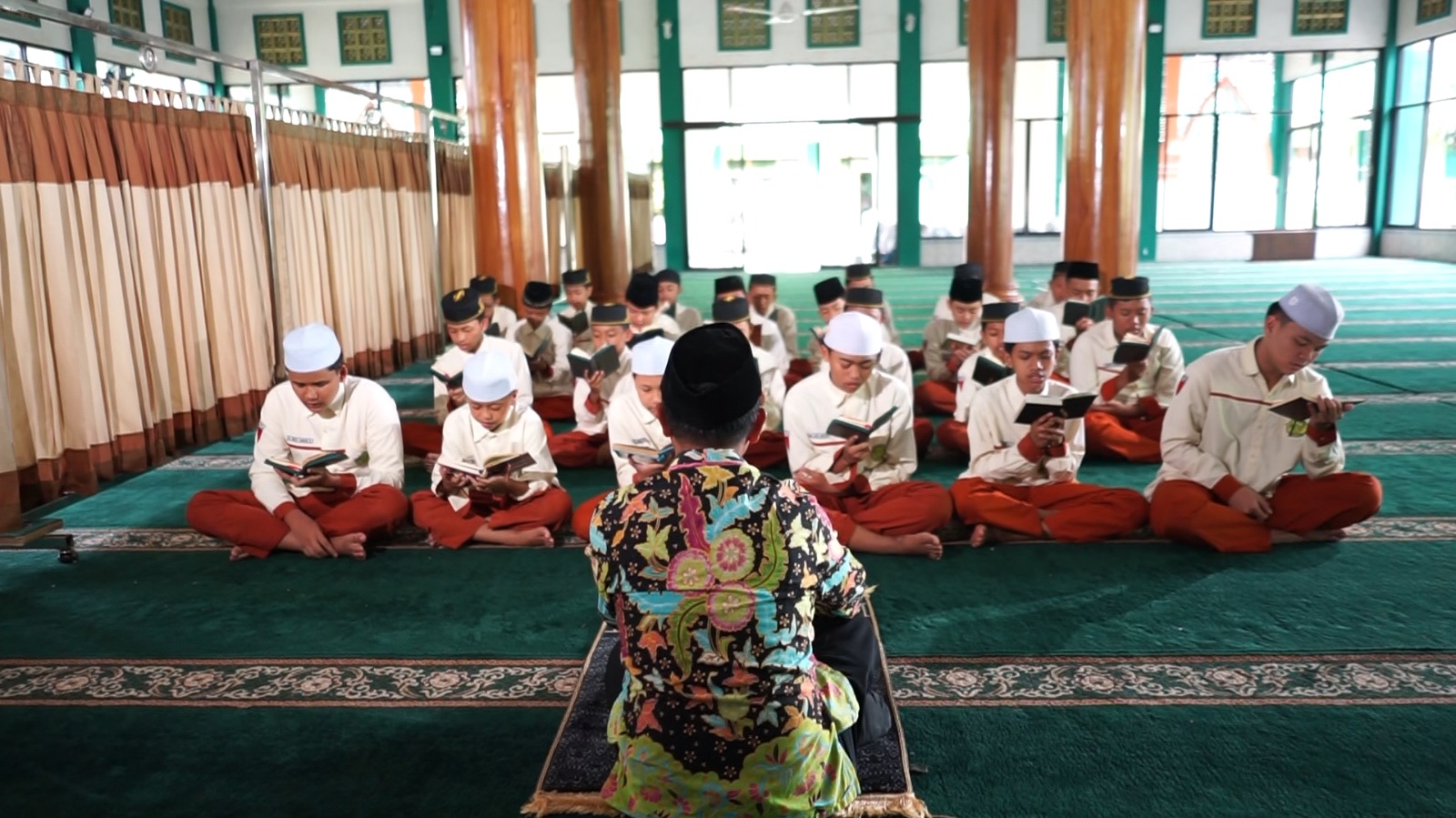 RELIGIUS: Pembelajaran membaca dan menghafal Al-Qur