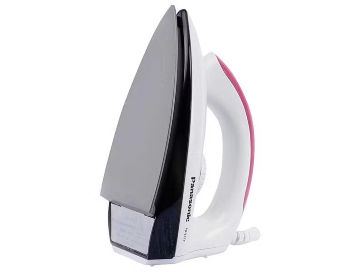 Cocok untuk anak kos, setrika dari Panasonic dengan watt listrik rendah.