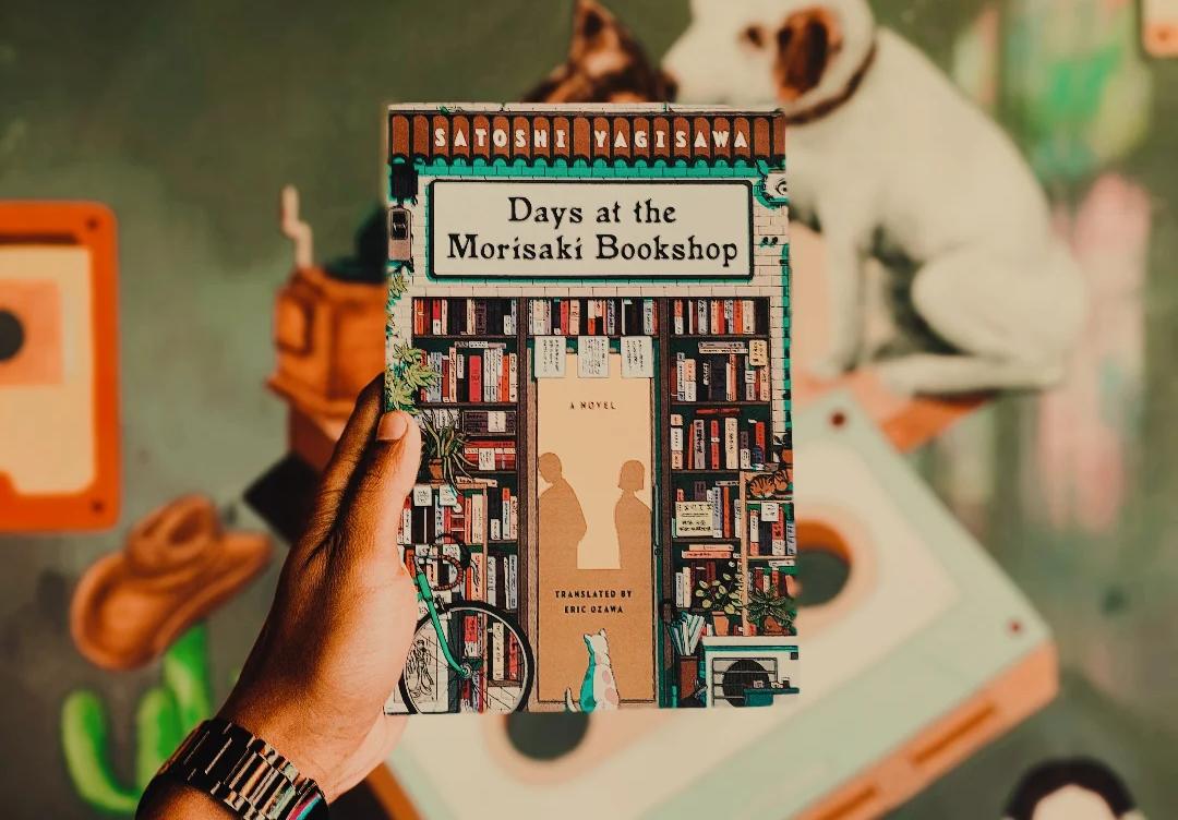 CERITA SEDERHANA: Days at the Morisaki Bookshop, novel slice of life yang wajib dibaca.