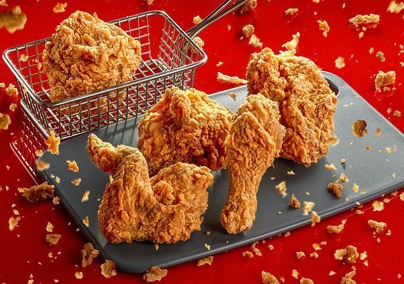 LEZAT: Ayam goreng yang menggugah selera