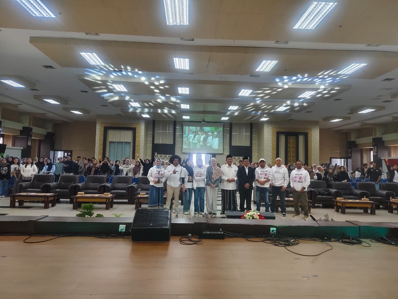 SEMARAK: Acara TKMT Goes To Campus, Selasa (21/10).