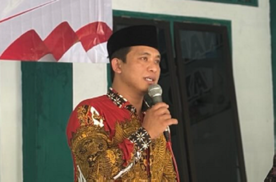 OPTIMISTIS: Anggota DPRD Kabupaten Malang, Abdulloh Aziz.