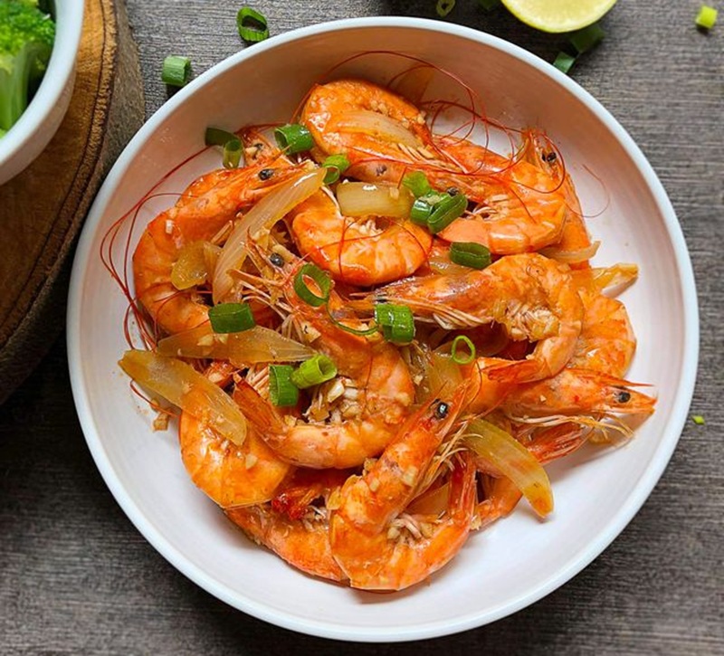 Olahan udang mentega lezat