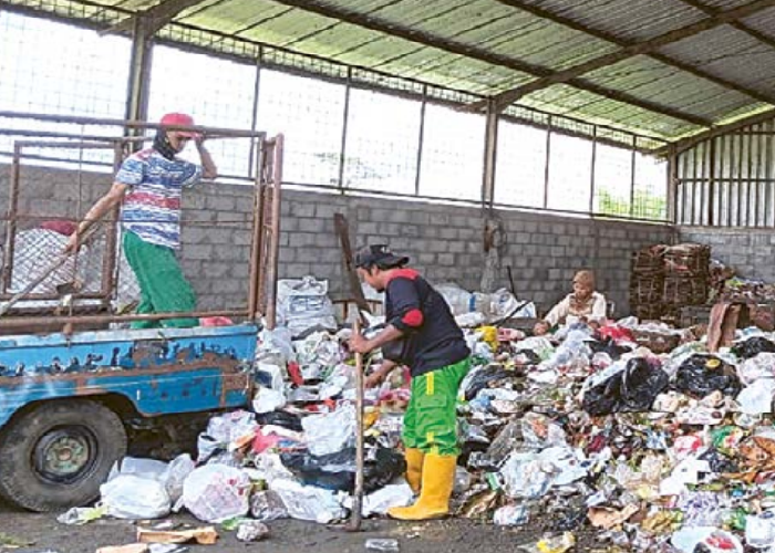 Kabupaten Malang Baru Bisa Kurangi 14 Persen Sampah ke TPA