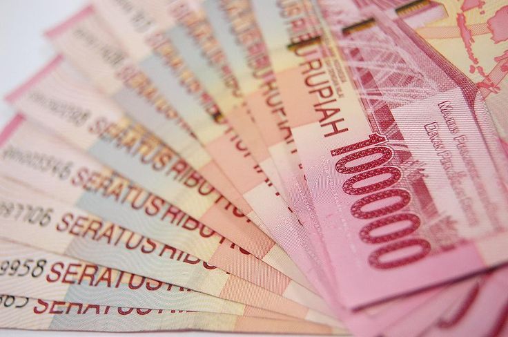 CEPAT: Penerima bantuan sosial kini bisa mengecek status PKH dan BPNT hanya lewat ponsel tanpa harus datang ke kantor desa.