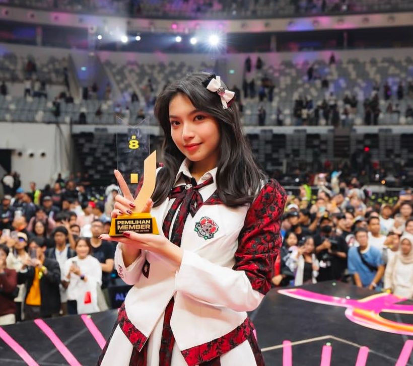 LULUS: Shania Gracia mengumukan akan lulus dari JKT48 pada Desember mendatang.
