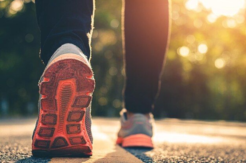 SEHAT: Berjalan kaki di pagi hari 