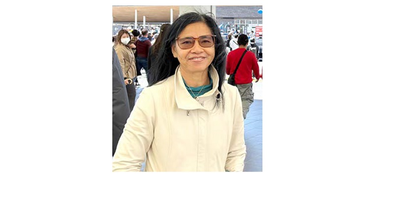 BUAH KETELATENAN: Ugi Agustono Scott menjelajahi spot penyelaman di Raja Ampat, Papua pada 2024 lalu. Foto kanan, Ugi juga sempat diundang sebagai pembicara di beberapa forum perempuan internasional.