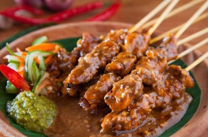 Ilustrasi sate Madura