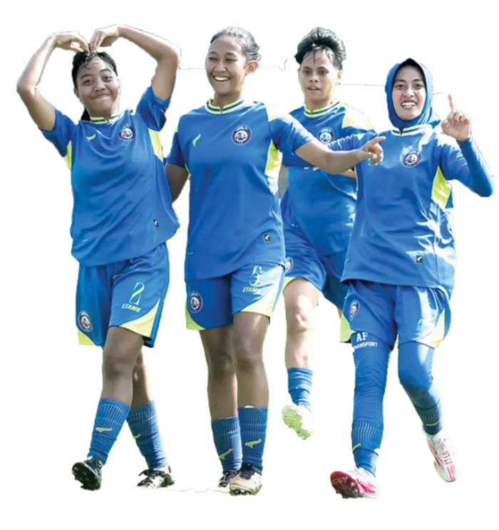 UNBEATEN: Para pemain Arema FC Women merayakan gol ke gawang tim wakil Jawa Tengah dalam laga penyisihan grup Piala Pertiwi babak nasional.