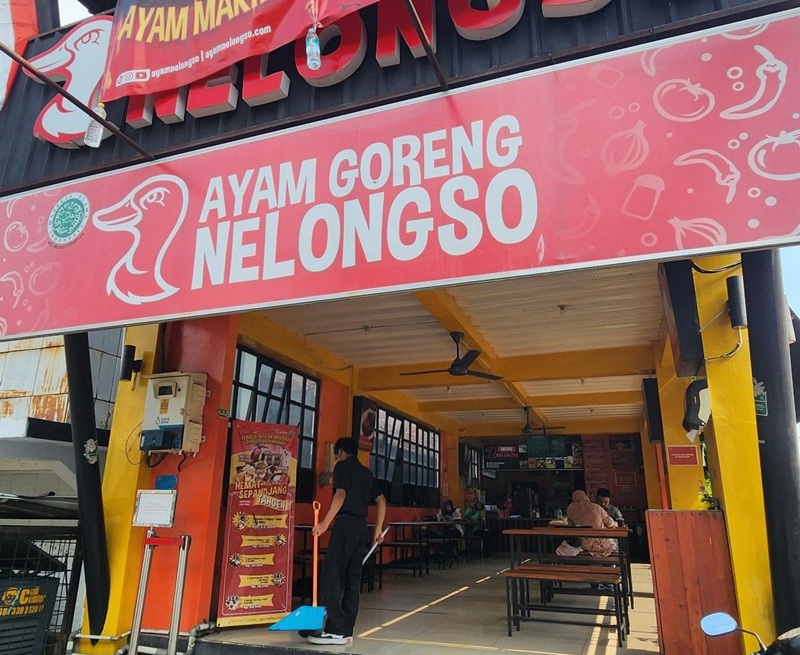 KULINER MALANG: Ilustrasi ayam goreng nelongso di suhat yang buka 24 jam