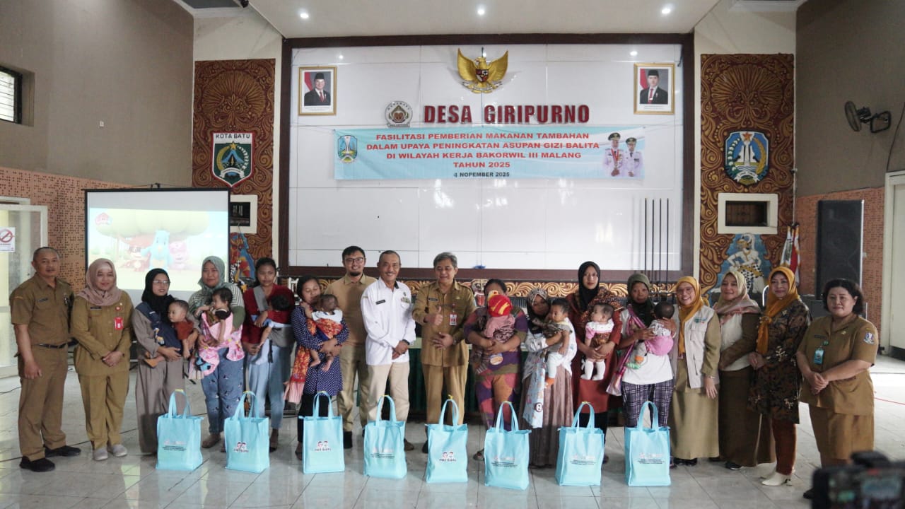PEDULI: Fasilitasi Pemberian Makanan Tambahan (PMT) bagi balita di wilayah kerja Bakorwil Malang sepanjang November 2025.