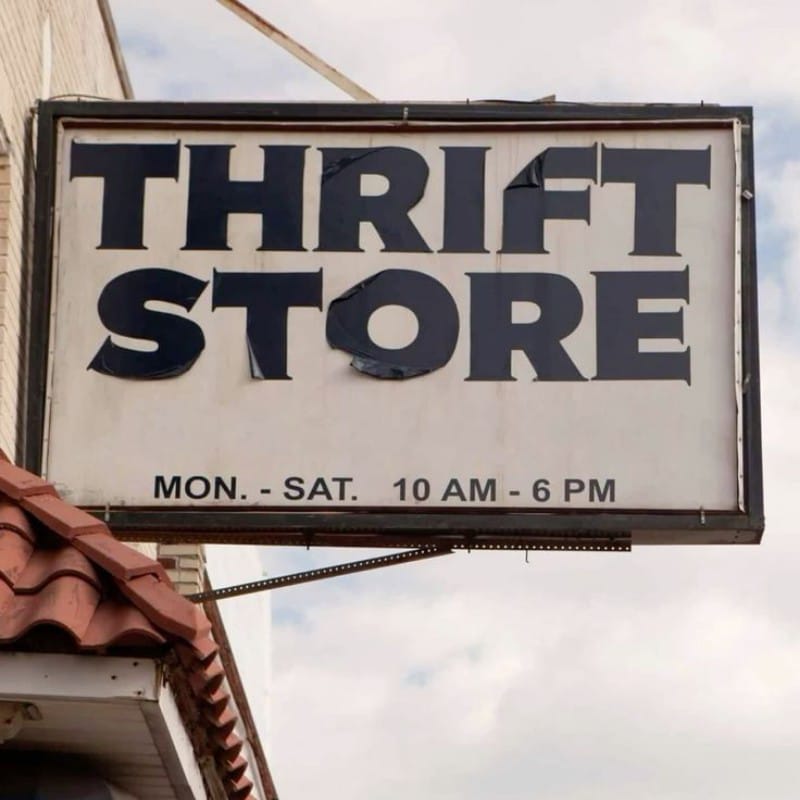 THRIFTING: Cara tampil keren tapi dompet tetap aman!