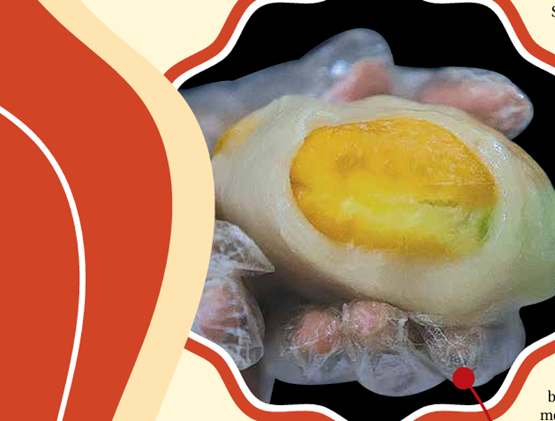 Viral: Tampilan donat mochi sebelum diberi gula bubuk halus oleh pramusaji.