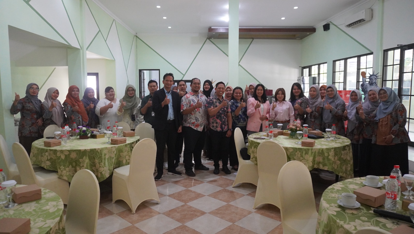 INOVATIF: Kegiatan Koordinasi dan Monitoring Kelas Industri oleh program keahlian Kuliner SMK Negeri 2 Malang, pada Oktober lalu.