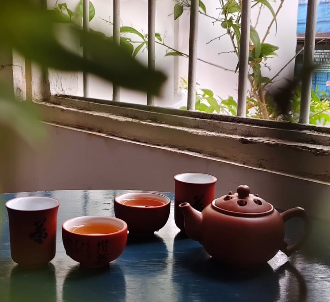 SPOT MINUM TEH: Tak hanya tempat ngopi, Kota Malang juga punya beberapa spot ngeteh terbaik