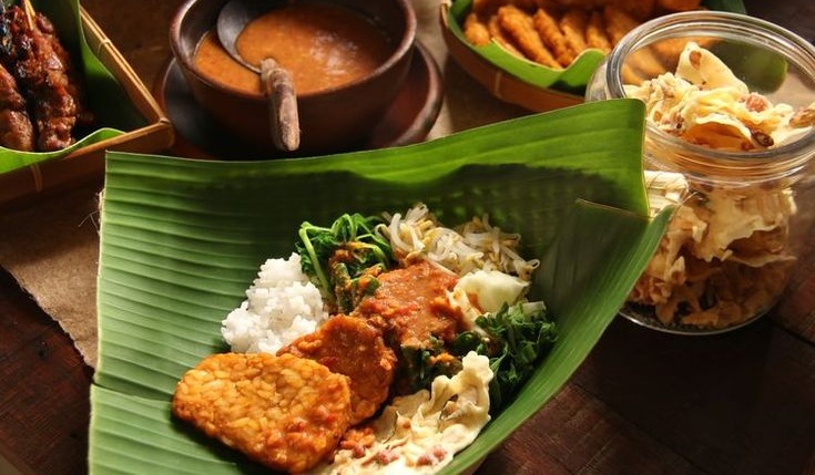 Ilustrasi nasi pecel
