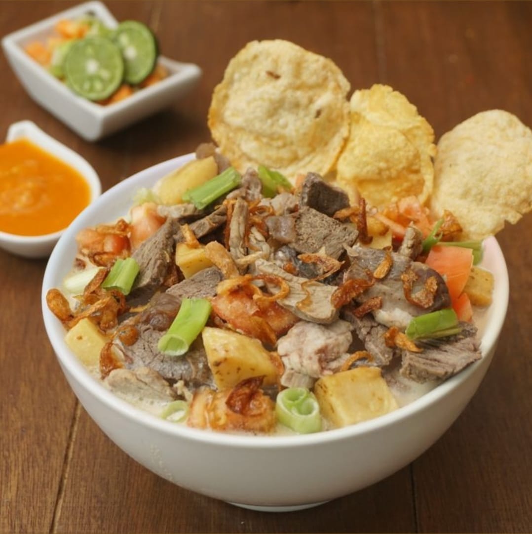 OTENTIK: Dua spot soto Betawi di Malang yang bisa mengobati rasa rindu dengan kuliner Betawi