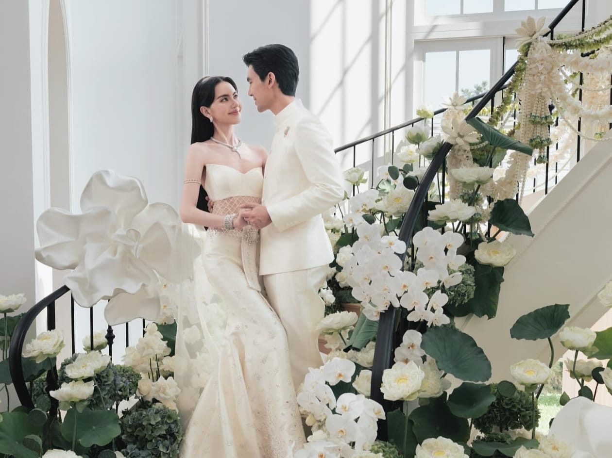 INDAH: perjalanan cinta mereka sangat romantis.