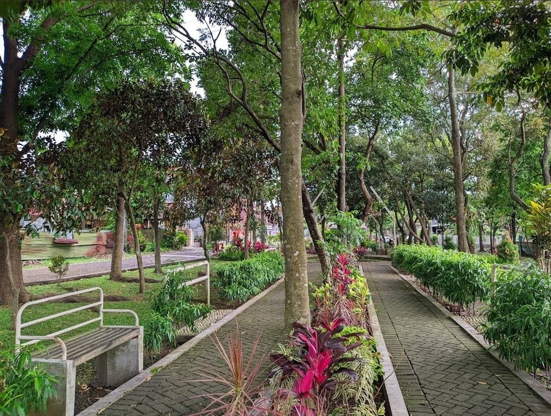 TAMAN KOTA: Malang juga punya spot taman kota untuk bersantai atau aktivitas ringan