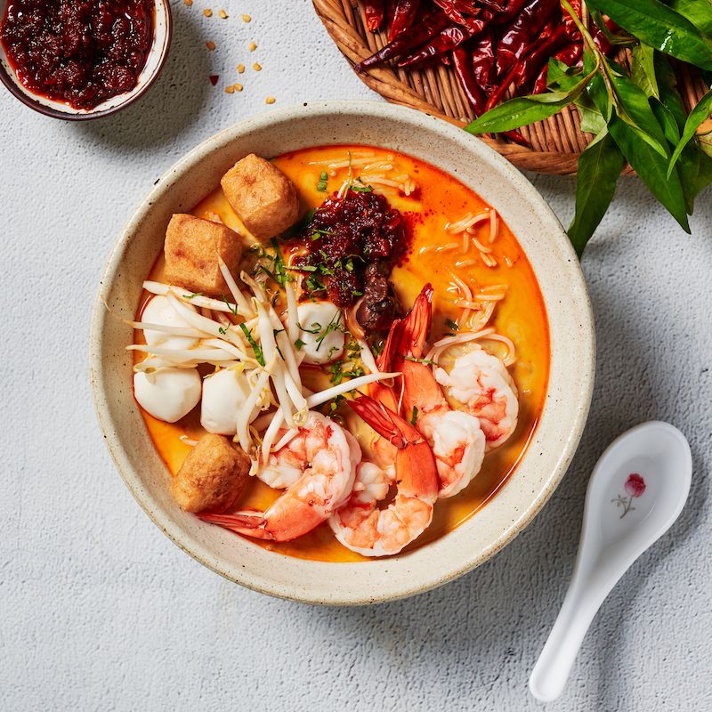 LEZAT: Mi laksa dengan kuah creamy yang menggugah selera