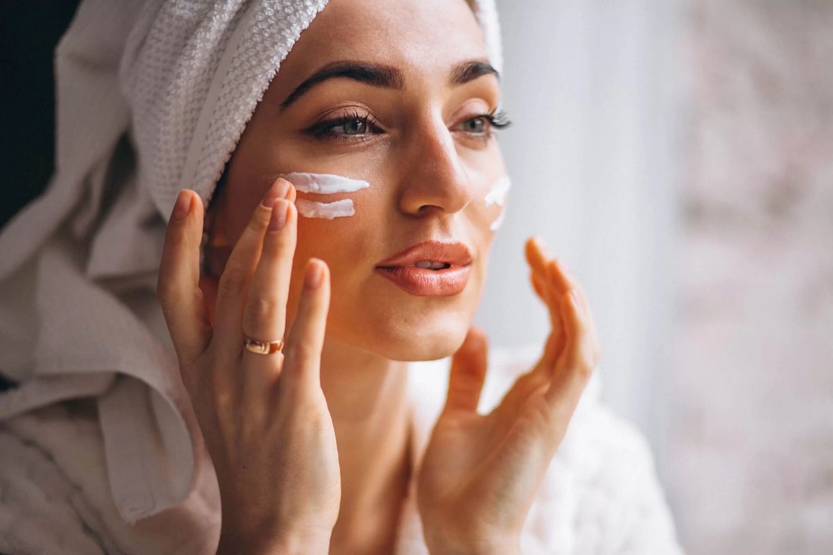 Ilustrasi skincare routine