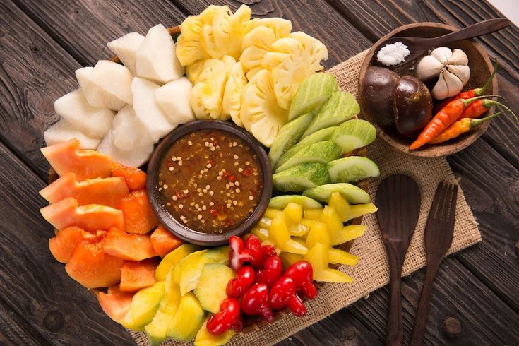 KOMBINASI MANTAP: rasa pedas manis asam yang pas bikin ketagihan.