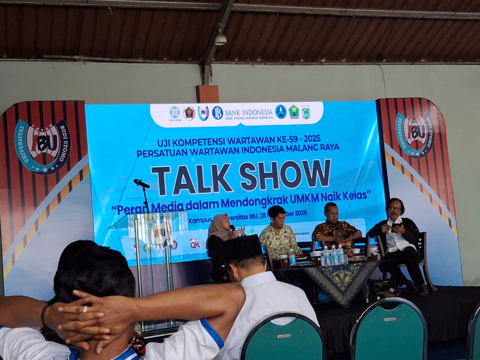 Talk Show Peran Media dalam Membangun UMKM Naik Kelas yang digelar PWI Malang Raya pada Jumat (29/11). (Nabila Amelia/Radar Malang)