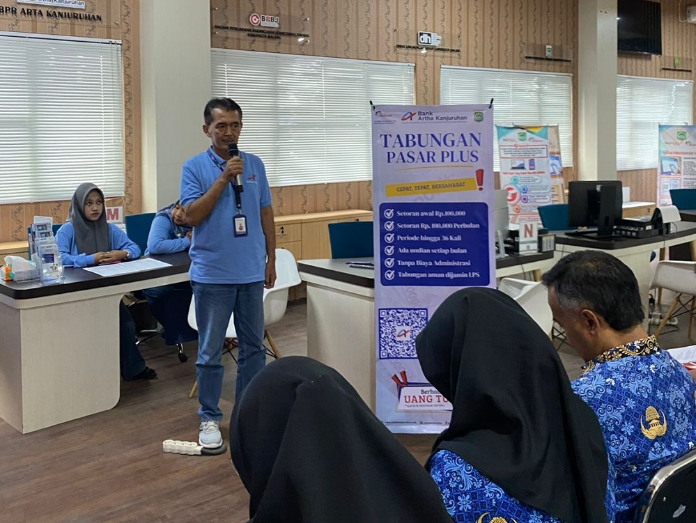 SEMARAK: Launching Program Undian Tabungan Pasar Plus Kelompok 2 dalam Rangka Hari Jadi Kabupaten Malang Ke-1265.