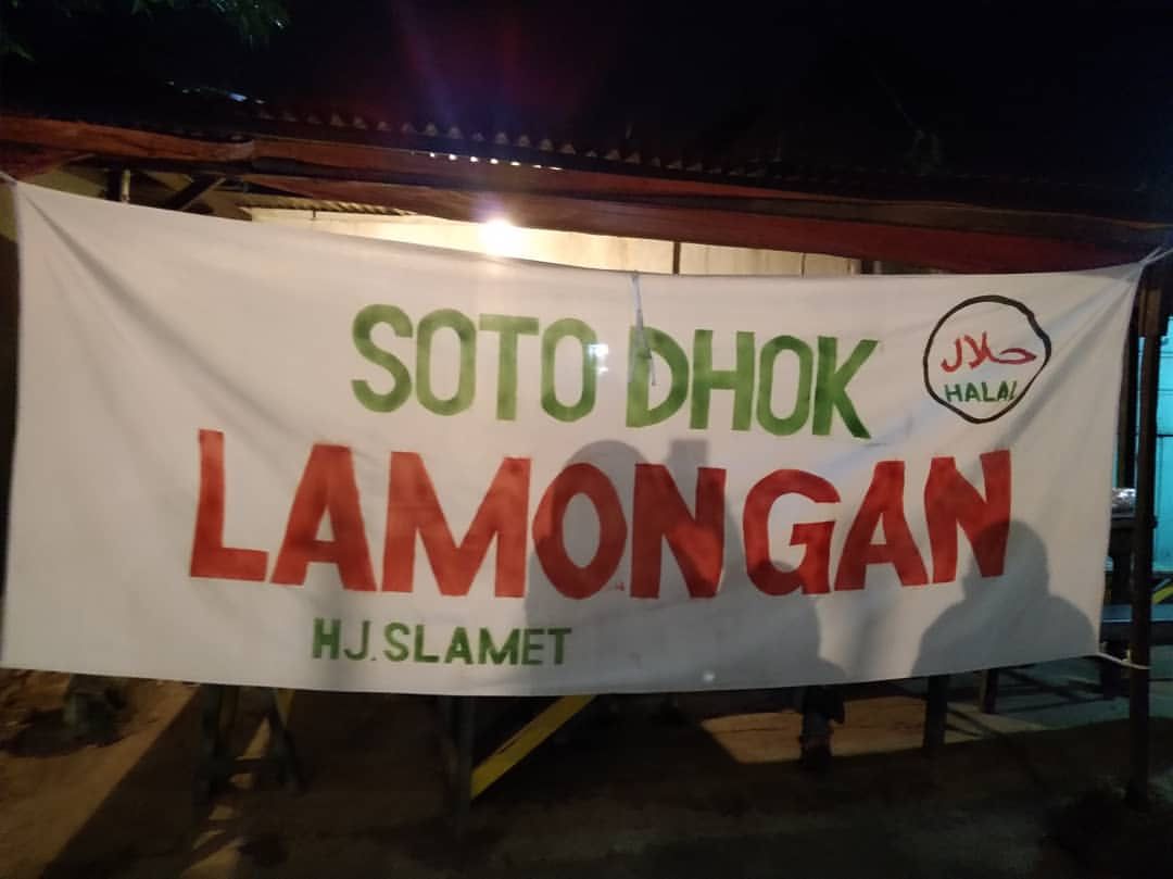 FAVORIT: Tampak depan Soto Dhok Lamongan HJ Slamet.