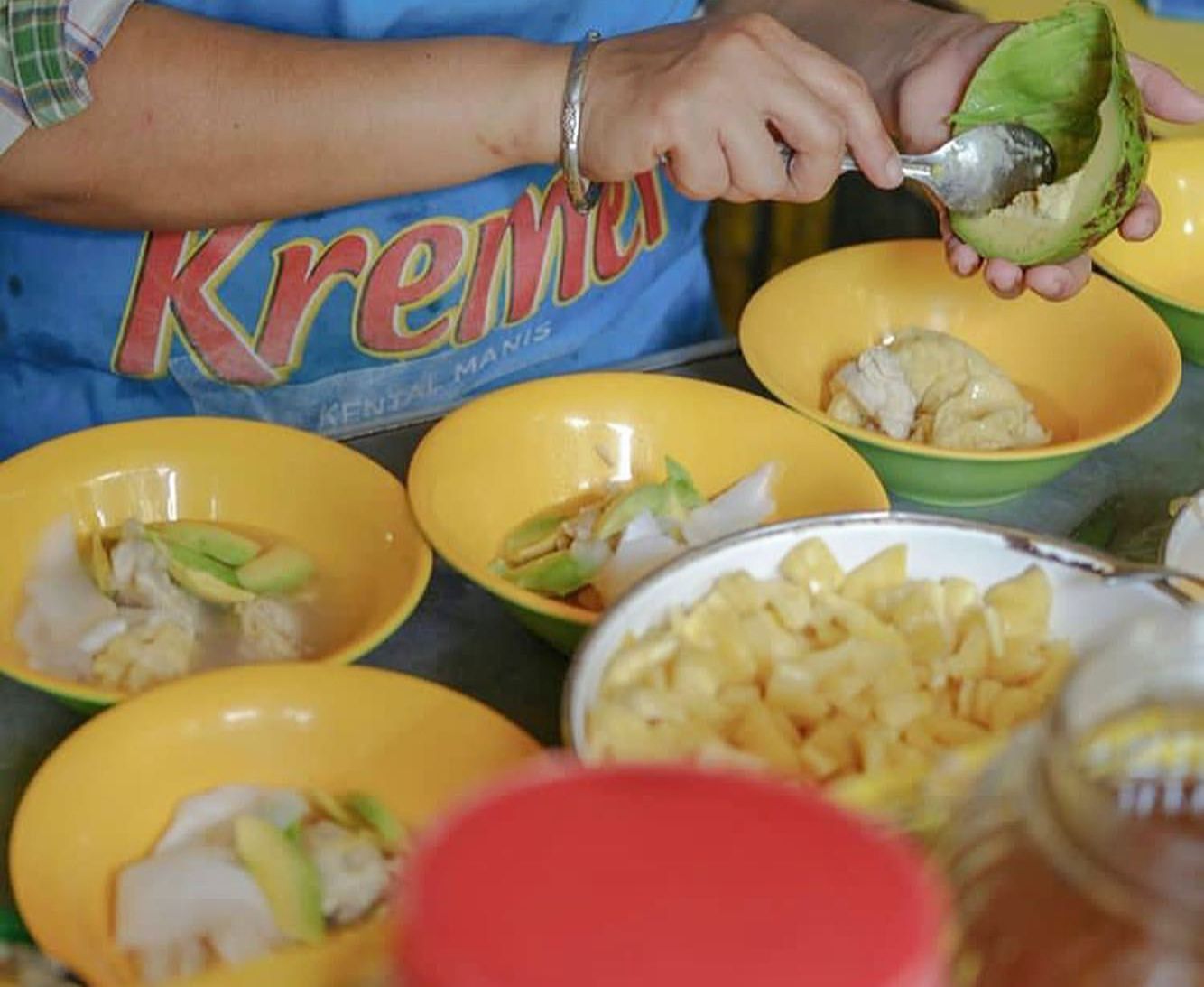 LEGENDARIS: Es teler Dempo, favorit warga Kota Malang.