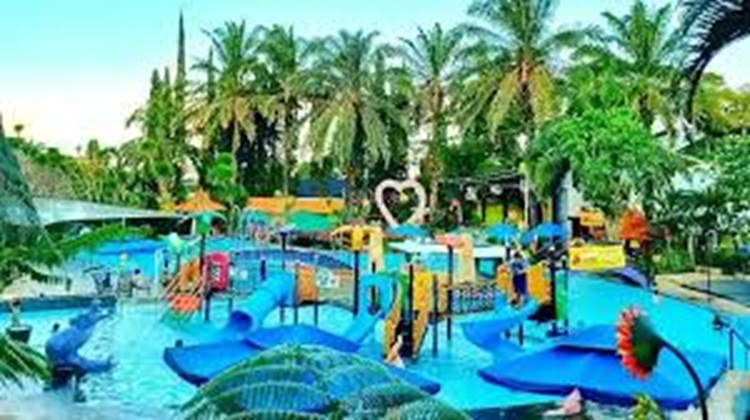 Klub Bunga Theme Park