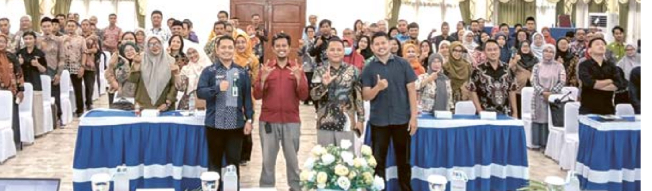 KOLABORASI: Cabdindik wilayah Kota Malang-Batu bersama Jawa Pos Radar Malang dan Humas SMA, SMK, dan SLB perkuat literasi dengan Diklat Jurnalistik.