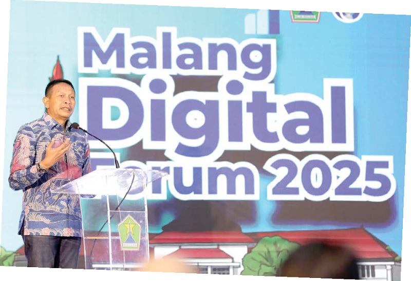 MBOIS: Wali Kota Malang Wahyu Hidayat memberikan memberikan pesan kunci agar digitalisasi makin bermanfaat bagi warga dalam MDF 2025 pada Jumat (5/12).