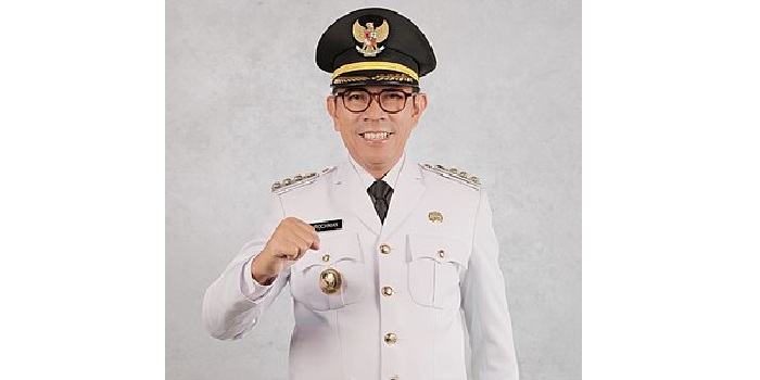 Wali Kota Batu Nurochman