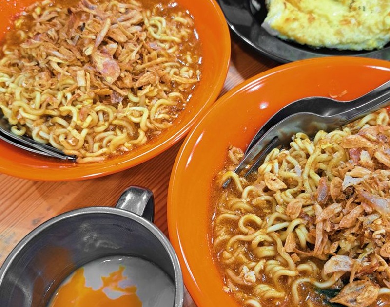 LEZAT: Mi bangladesh yang menggugah selera