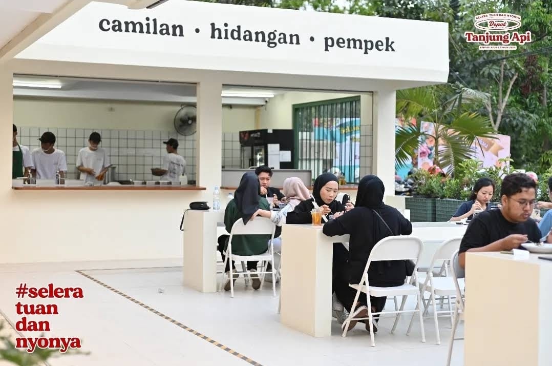 DEPOT: Depot Tanjung Api, salah satu spot andalan warga Malang