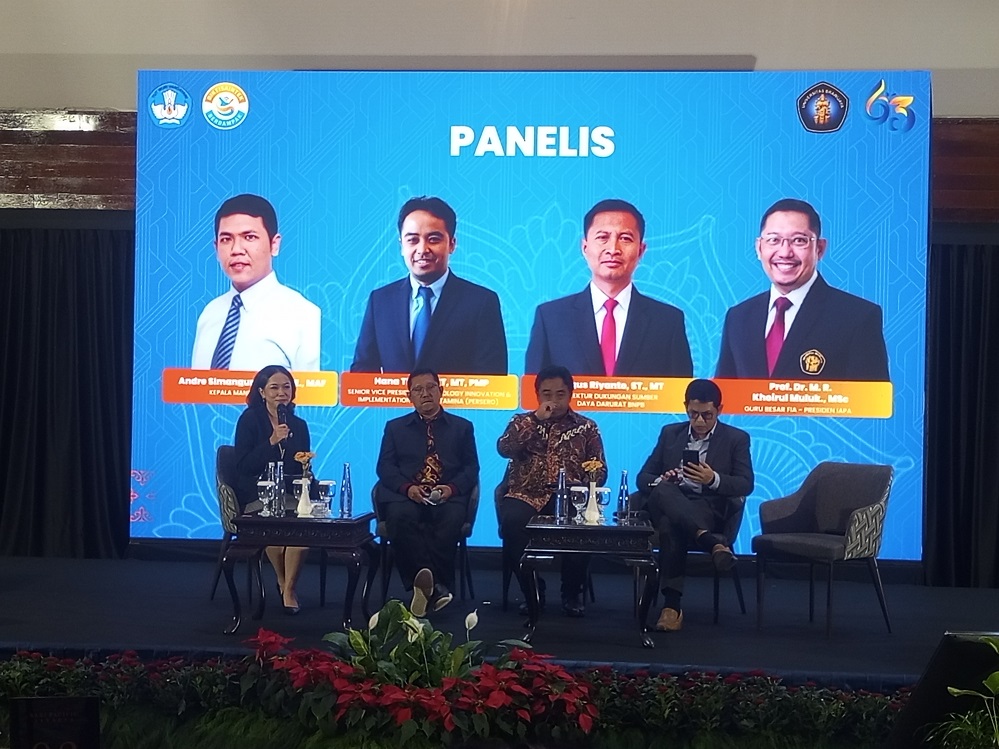 PARA PANELIS: Dalam rangka memperingati Dies Natalis ke-63, Universitas Brawijaya (UB) menyelenggarakan forum bergengsi bertajuk Public and Business Leader Forum: 2026 Outlook & Challenges.