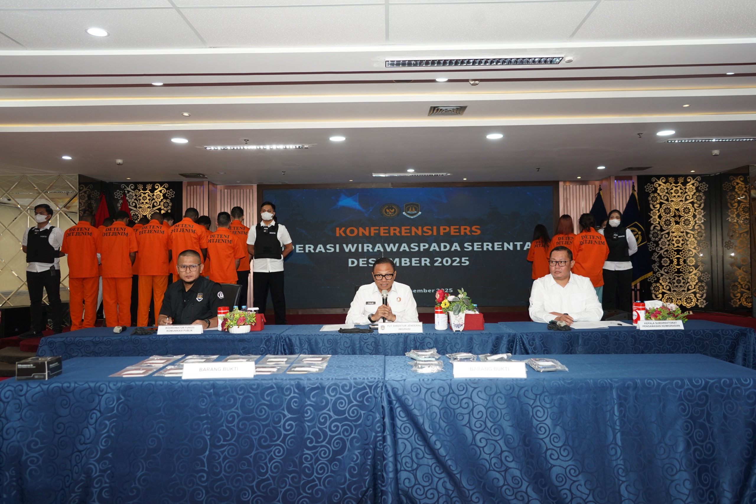 MELANGGAR: Sebanyak 220 Warga Negara Asing (WNA) yang diduga melakukan pelanggaran keimigrasian berhasil dijaring Direktorat Jenderal (Ditjen) Imigrasi.