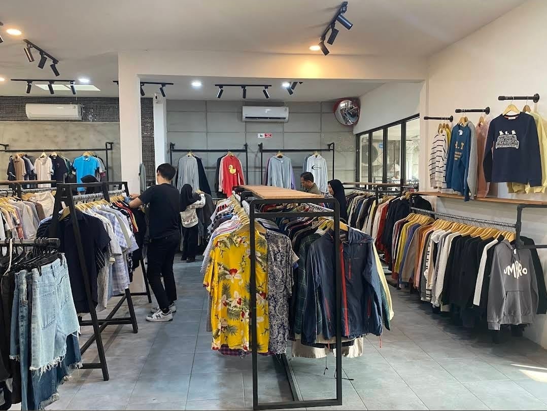 THRIFT: Rekomendasi toko thrift di Malang dengan harga terbaik