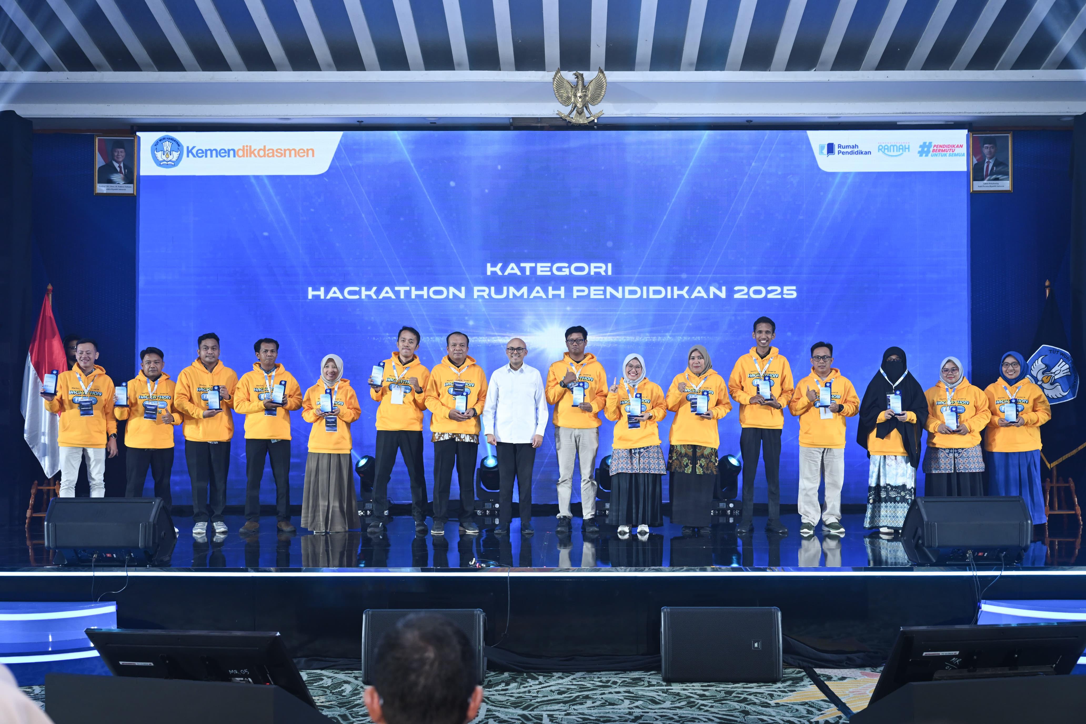 BIKIN BANGGA: The S.E.A Project dari TK Surya Buana Malang peraih Juara 1 Hackathon Rumah Pendidikan jenjang PAUD.