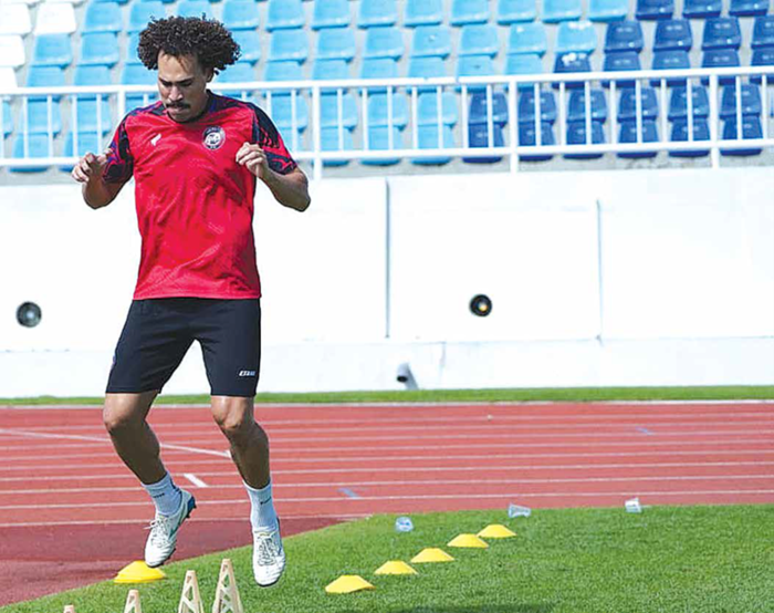 COMEBACK: Gelandang Arema FC Pablo Oliveira menjalani sesi latihan di Stadion Kanjuruhan, kemarin.