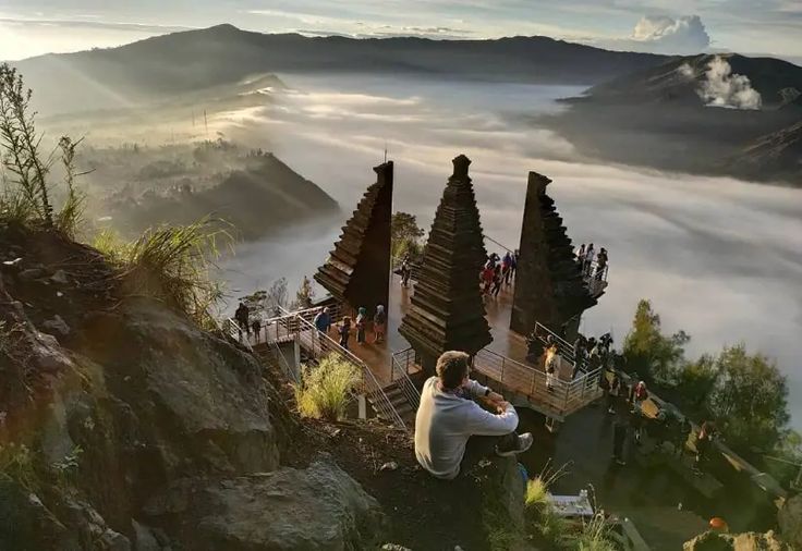 SUNRISE VIEW POINT BROMO: Seruni point